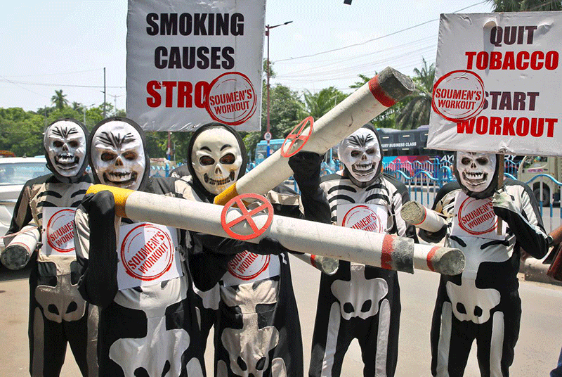 In Images: Kolkata observes World No Tobacco Day