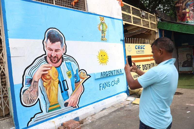 In Images: Kolkata's streets turn yellow and green as Neymar, Raphinha World Cup murals come alive