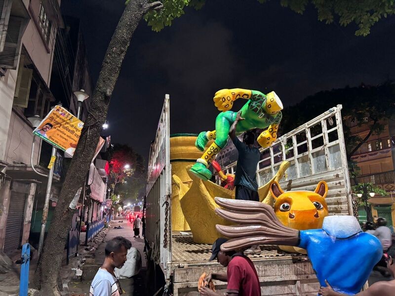 Football-mad Kolkata crafts FIFA 2026 mascots in bamboo, cane for Sikkim display