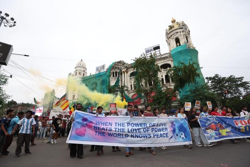 In Images: Kolkata football fans protest at Esplanade over Baruipur rape and murder case