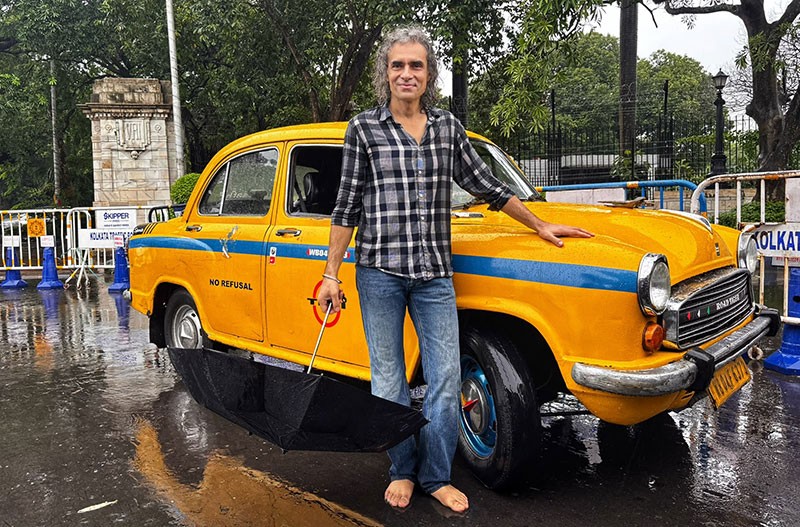 In Images: Imtiaz Ali visits Kolkata amid 'Main Vaapas Aaunga' success