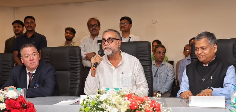 In Images: Kolkata flags off its first jewellery export consignment to the UK under the India-UK CETA