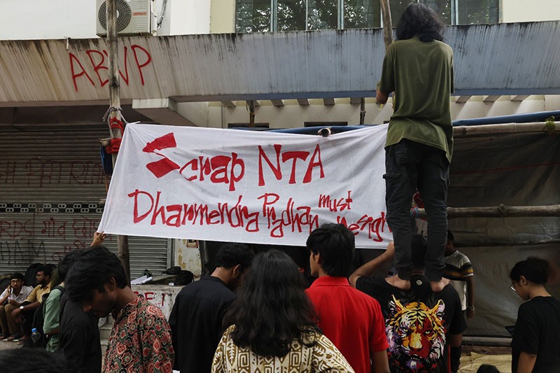 Kolkata's Jadavpur University students hold symbolic hunger strike in solidarity with Sonam Wangchuk
