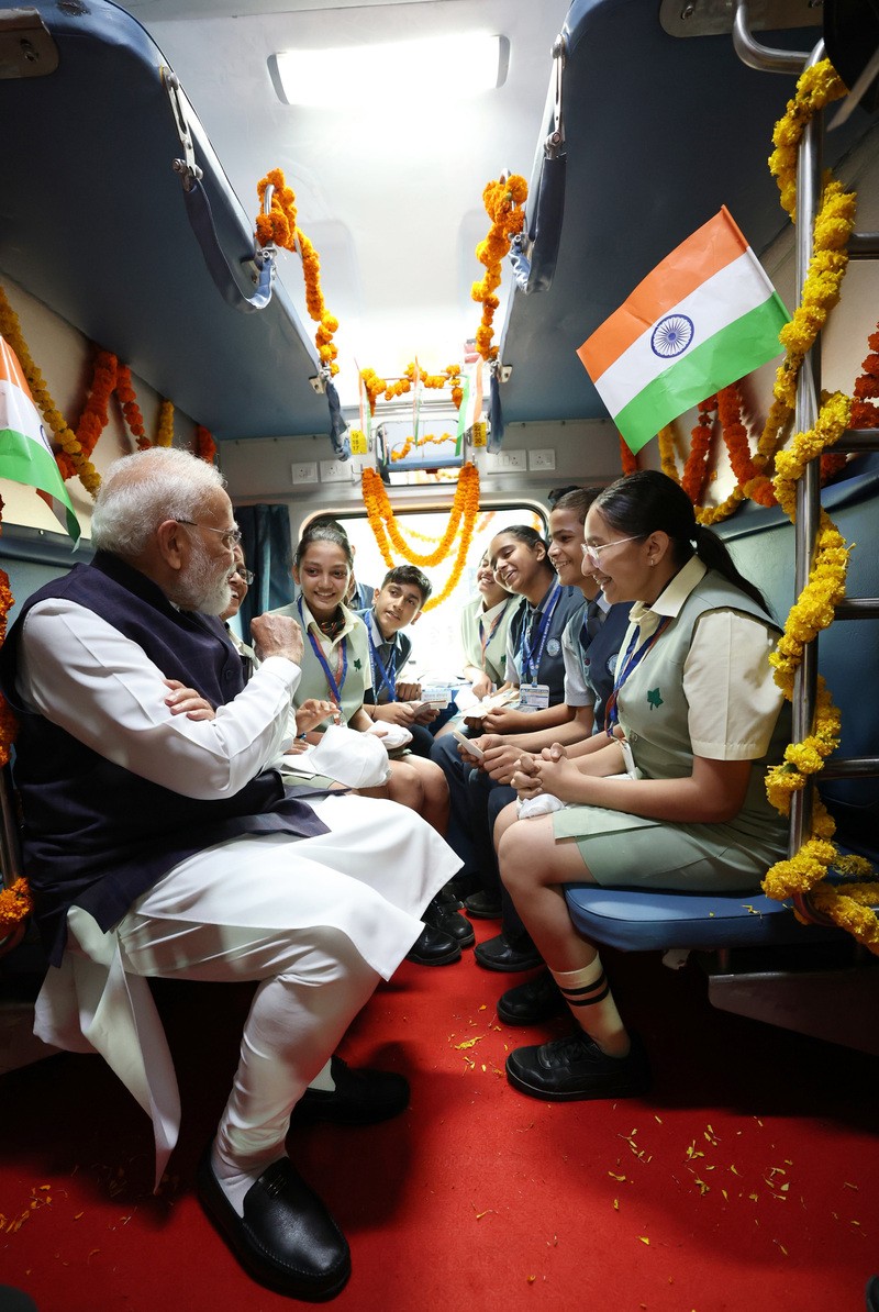 In Images: PM Modi inaugurates infrastructure projects in Punjab, interacts with passengers