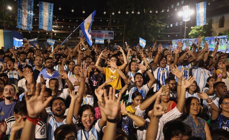 In Images: Scenes from Kolkata during FIFA World Cup final screening