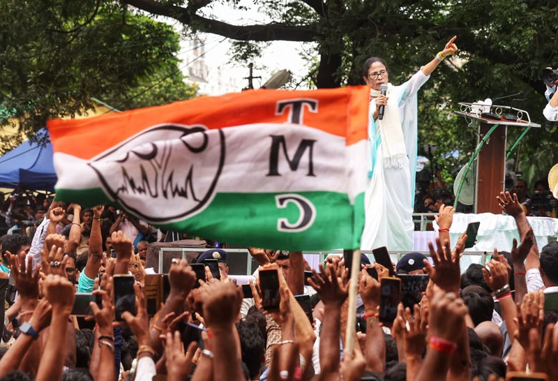 Mamata Banerjee Rallies TMC Cadre at 21 July Martyrs’ Day Gathering in Kolkata