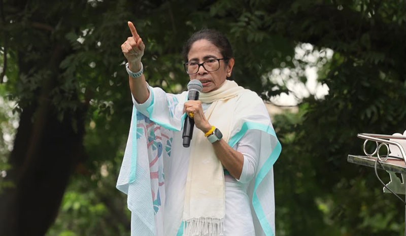 Mamata Banerjee Rallies TMC Cadre at 21 July Martyrs’ Day Gathering in Kolkata