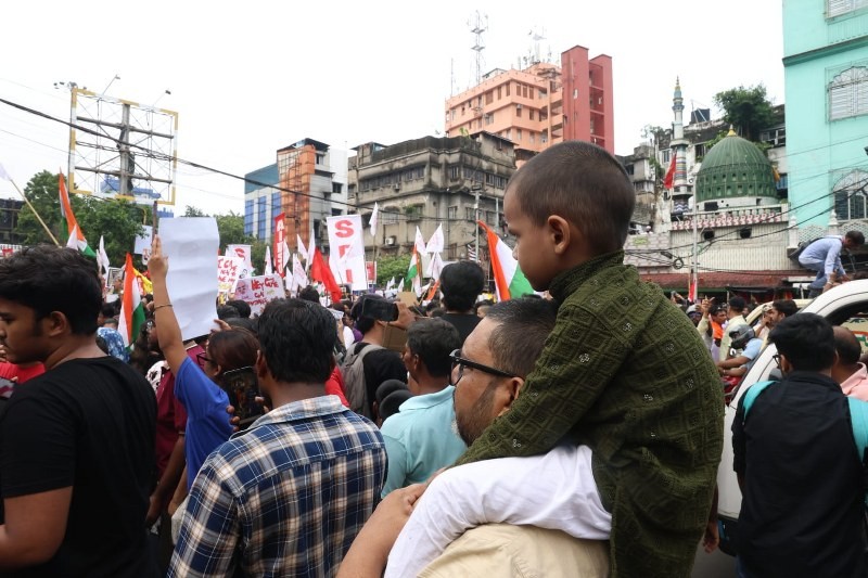 In Images: CJP, SFI supporters rally in Kolkata, demand Pradhan's resignation