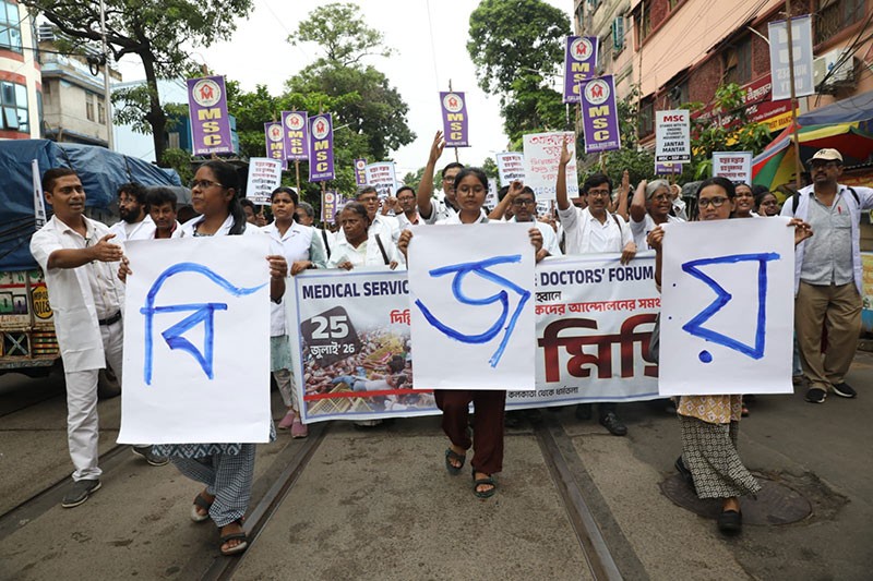 In Images: Doctors, medical staff participate in victory march in Kolkata after Pradhan resigns