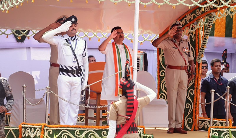 In Images: Kolkata’s Red Road comes alive with Independence Day parade, tableaux and drills