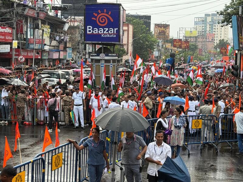 In Images: Suvendu Adhikari joins BJP-organised Vande Mataram Programme in Jadavpur