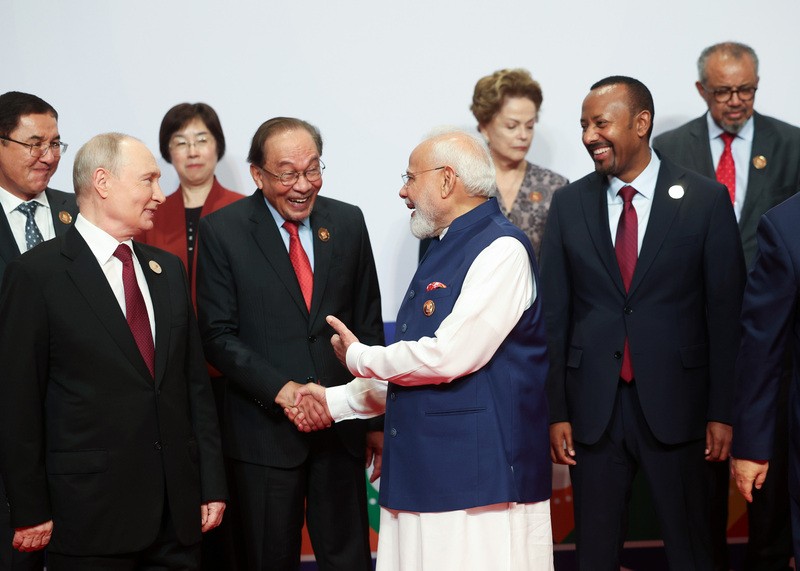 In Images: Modi, Putin, Xi Jinping join BRICS leaders for family photo as the summit enters its final day