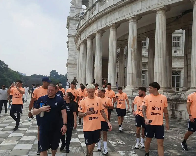 In Images: Uruguay football team explores Victoria Memorial’s grandeur in Kolkata
