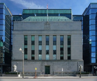 Two Bank of Canada deputy governors to exit in leadership shakeup