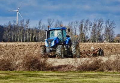 Canada, Ontario commit C$12 million to help farmers improve efficiency and sustainability