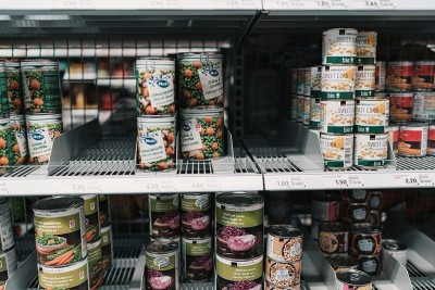 Canada imposes 10% tariff on imported canned vegetables to protect domestic industry