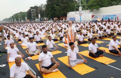 In Images: PM Modi performs yoga at Kolkata's Red Road on International Yoga Day 2026