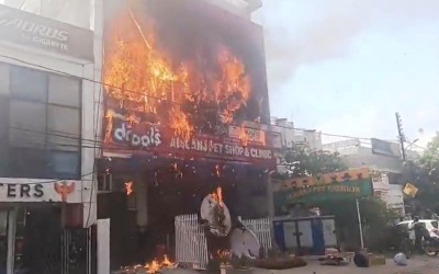 “Papa, help me": Victim's final call echoes as 15 die in Lucknow building blaze