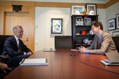 Canada, B.C. strike agreement to fast-track LNG, mining and trade projects