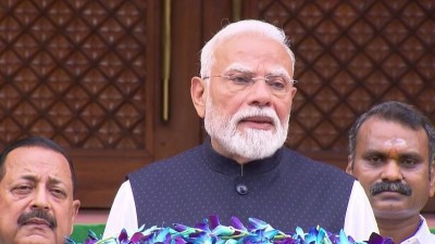 PM Modi calls for 'logic, not chaos' as stormy monsoon session opens amid CJP protest