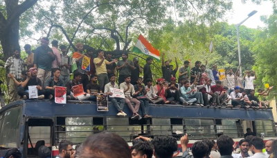 LIVE Blog: CJP's 'Chalo Sansad' Parliament March — Police Crackdown, Political Showdown and Breaking Updates